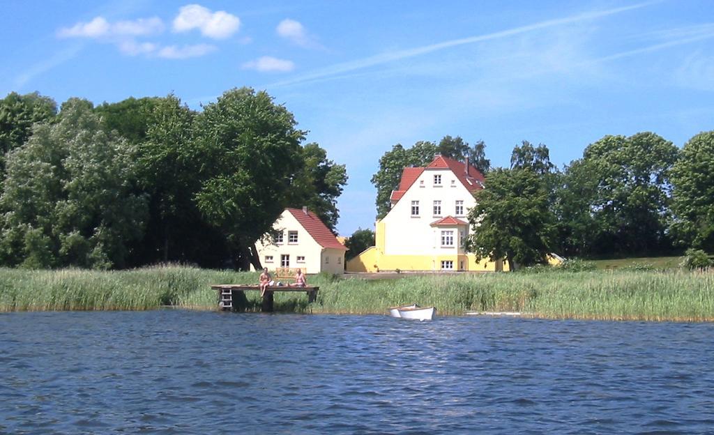 Ferienwohnung Gut Grubnow Exterior foto